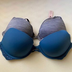 Victoria’s Secret T-Shirt 2 Bras 32 C